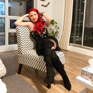 Meet your Posher, Anasheh